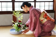 Ikebana (Flower Arranging)